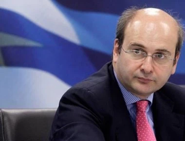 Χατζηδάκης: Οι διαδηλωτές εκφράζουν την ανησυχία τους για την Μακεδονία και τη κυβέρνηση